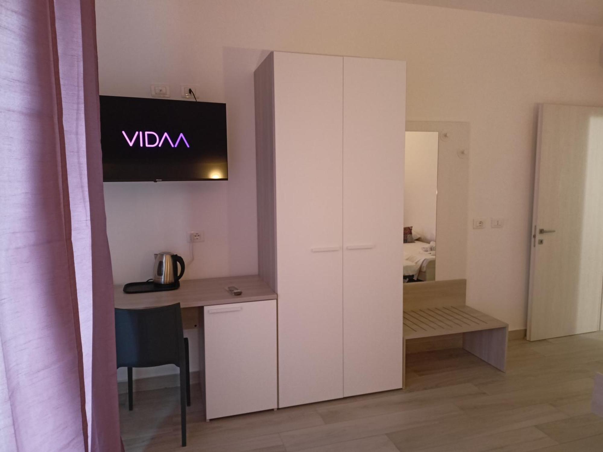 La Dea Rooms Ферара Екстериор снимка